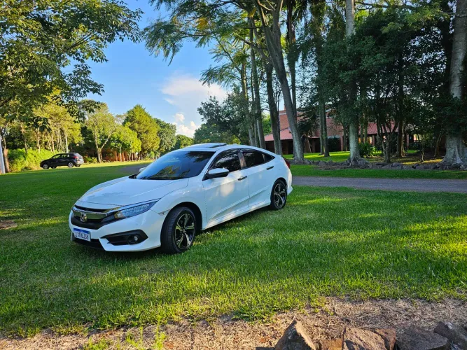 Honda Civic Sedan Touring 1.5 Turbo 16V Aut.4p 2017