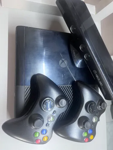 Xbox one + Kinect + 21 jogos