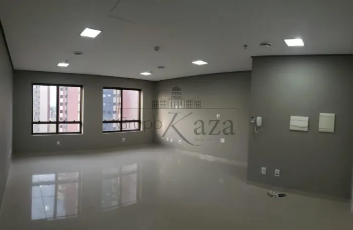 Oportunidade - Sala Comercial em Condomínio - Jardim Aquarius - New Worker Tower - 33,77m²