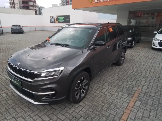 Jeep Commander Limited T270 1.3 TB Flex AUT 2025