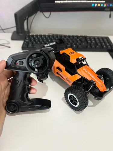 Carrinho De Controle Remoto Novo Na Caixa