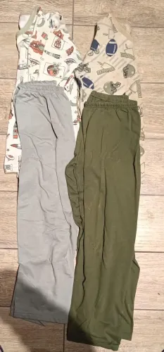 Lote 2 Pijamas, tamanho P - DESAPEGO