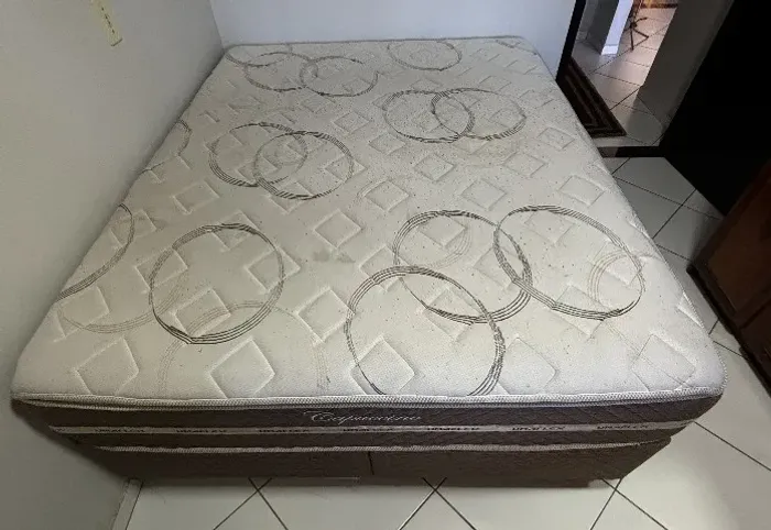 Cama Box + Colchão Casal (2,00m x 1,50m) Umaflex Capuccino