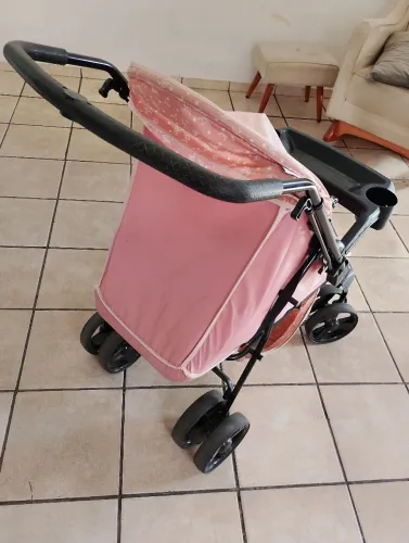 Vendo esse carrinho de bebê