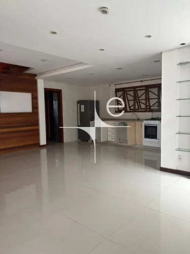 Casa térrea 1 quarto no bairro Campeche - Florianópolis
