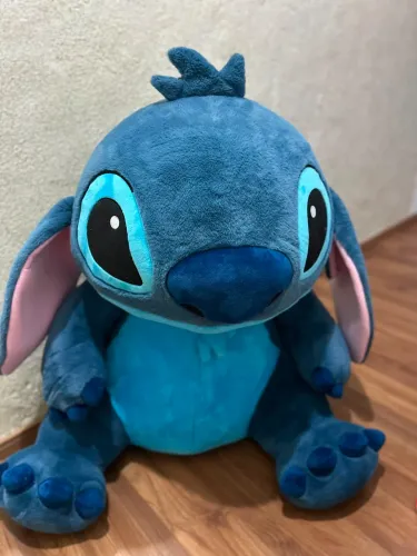 Pelúcia Stitch Gigante - Super Macia e em Ótimo Estado