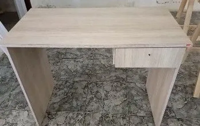 Mesa para computador usada !