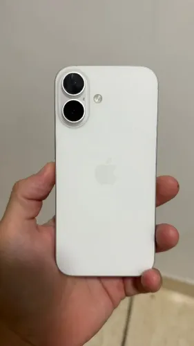 Iphone 16 128gb com caixa e sem marcas