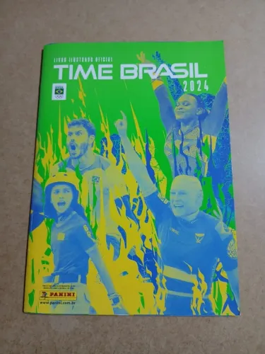 Album completo time Brasil figurinhas coladas