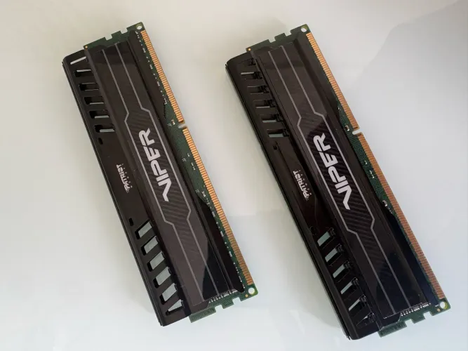 Kit 2x memória runs PV316G186CQK 8gb cada