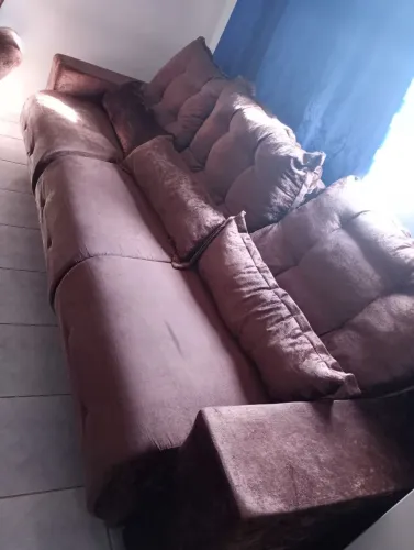 Sofá retrátil 3 metros semi novo