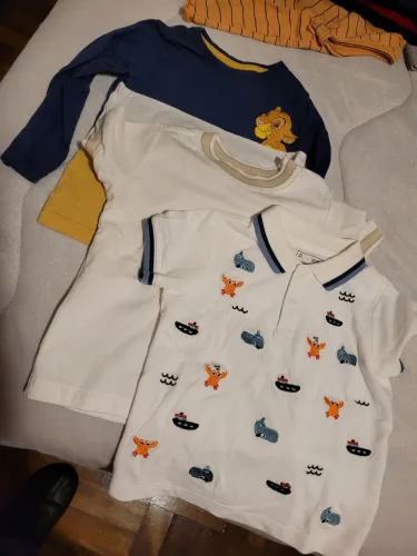 1 camiseta curta + 1 camisa polo curta + 1 camiseta longa Poim Renner 2 anos