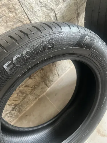 Pneus 195/55 R16