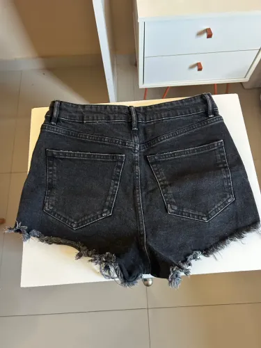 Short Zara 
