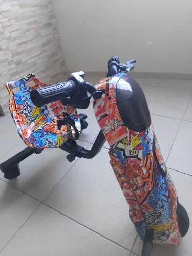 Triciclo Elétrico FOSTON GT4400 Motor Potente Com 3 Velocidades