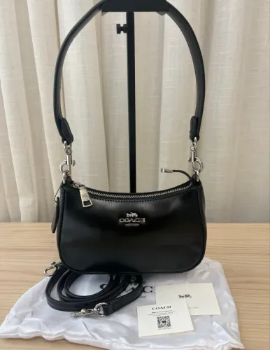 Bolsa coach teri - original -acompanha todos os itens até chaveiro