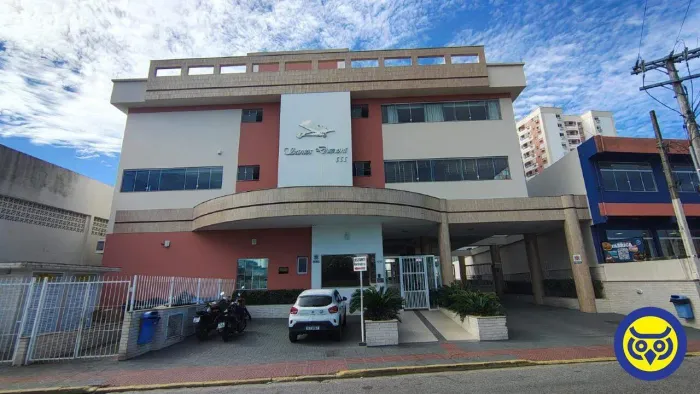 Apartamento mobiliado para locação em Barreiros, São José 3 dormitórios, suíte, escritóri