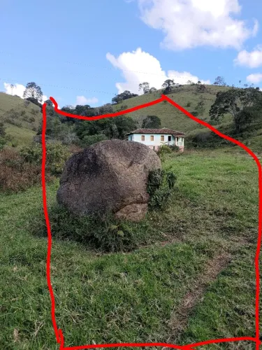 Sítio e chácaras à venda