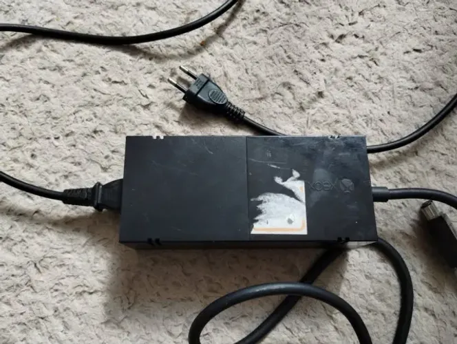 Fonte original para Xbox One Fat