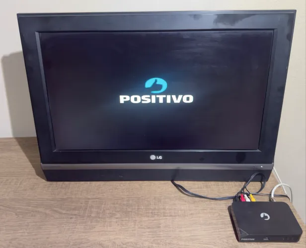 TV LG 26LCR2 - 26 Pol. + Suporte Digital - Suporte Parede