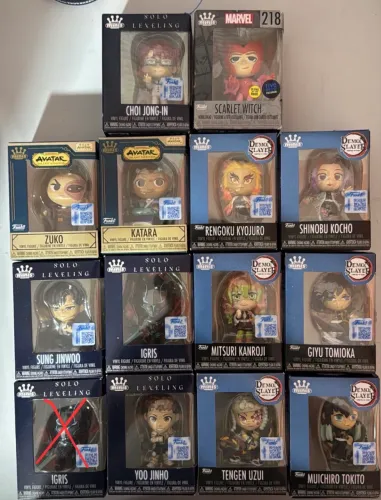 Mini funkos (65 reais cada)