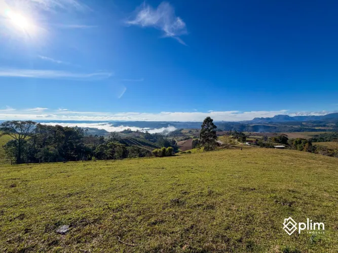 Terreno de 2,1 hectares com vista entre Bom Retiro e Alfredo Wagner SC