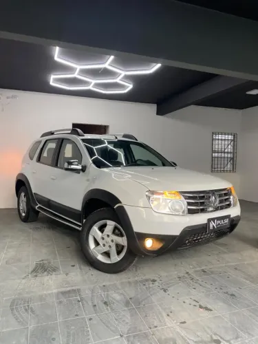 Renault Duster Dynamique 2.0 Hi-flex 16V Aut. 2014