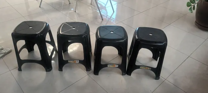 BANCO DE PLÁSTICO TRAMOTINA