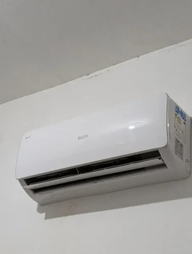 Vendo e troco Ar condicionado Elgin 12.000