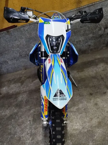 HUSABERG TE 300 2 tempos