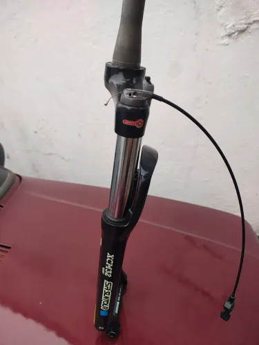 Suspensão Boost suntuor xcm 32 tapered 