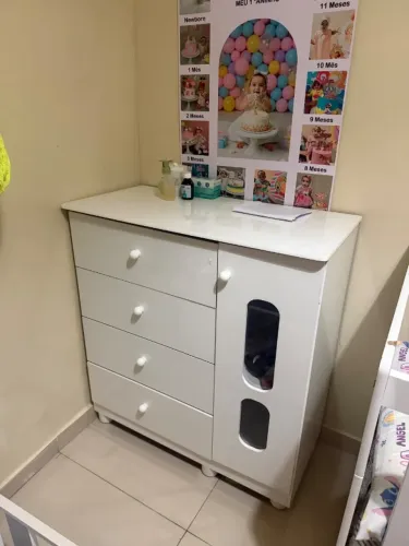 Cômoda de bebê