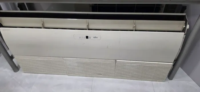 Ar-Condicionado Split Fujitsu Inverter 32.000 BTUs (Frio) / 36.000 BTUs (Quente)