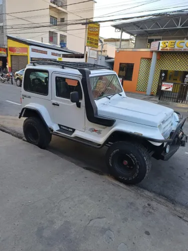 Troller T-4 4X4 3.0 TB Int. Cap. Rígida Diesel 2008