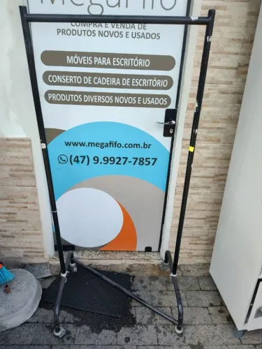 Arara Extremamente Reforçada - Com Rodinhas(1,60 mts Alt. x 0,70 cm comp.)