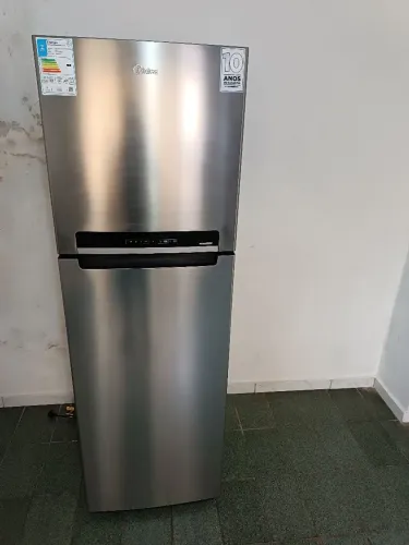 Geladeira Midea 425 litros, Nova sem nenhum detalhe