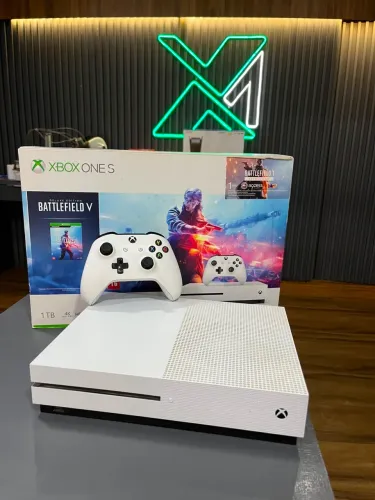 Xbox one s com garantia - pronta entrega levo até você