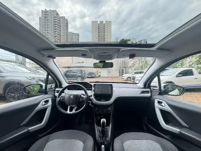 Peugeot 208 Allure 1.5 Flex 8V 5P 2014