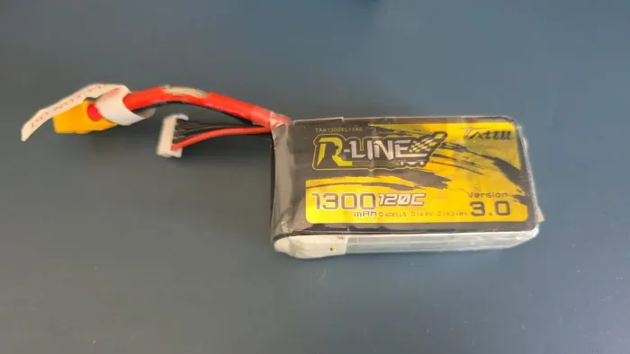 Bateria de drone fpv 1300 120c versão3.0 e caregador de bateria