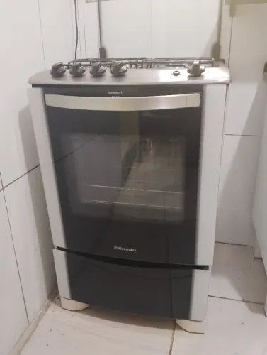 fogão Eletrolux 4 bocas