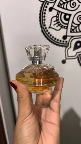 Perfume luminata avon 