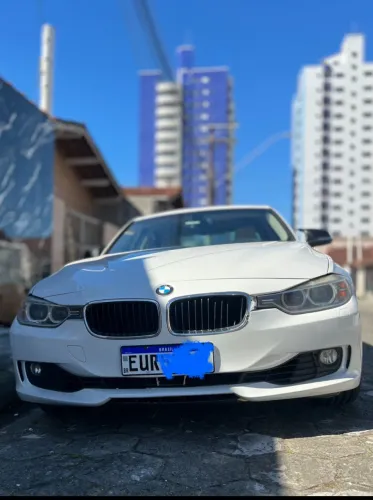 BMW 320I A 2.0 Turbo/activeflex 16V 184cv 4P 2014