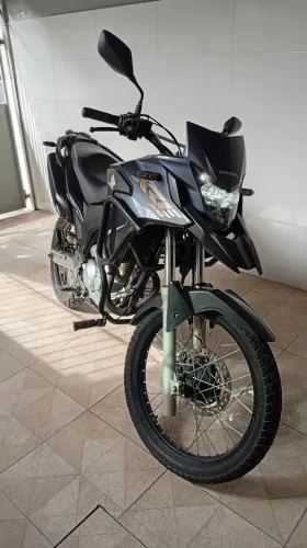 Honda XRE 300 ano 2022
