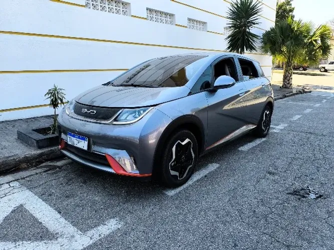 BYD Dolphin EV (Elétrico) 2024