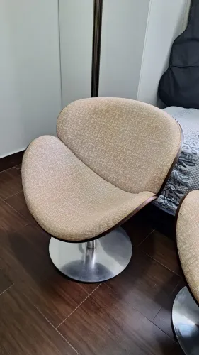 2 Poltronas decorativas