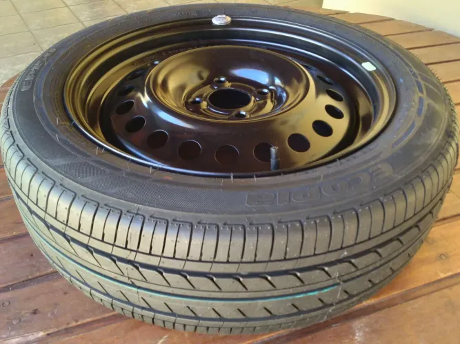 Pneu/roda estepe original Honda City
