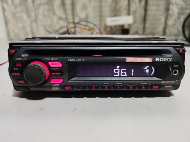 Som Automotivo Cd Sony Cdx Gt-117x Ótimo Estado Funcionando