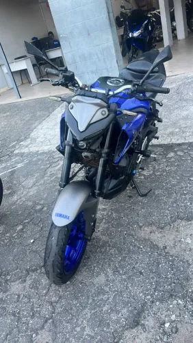 YAMAHA MT 03 AZUL 2021 Shalon veículos Cariacica