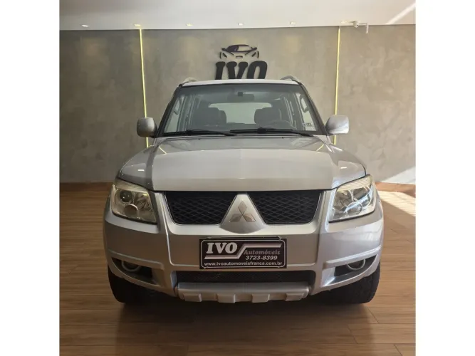 Mitsubishi Pajero TR4 2.0/ 2.0 Flex 16V 4X4 Aut. 2010