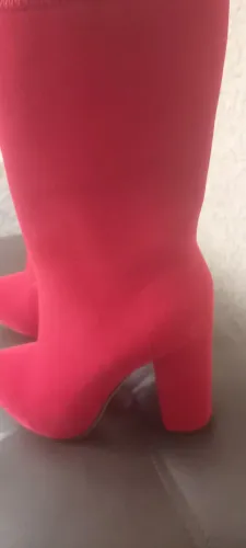 Bota vermelha Shein número 35